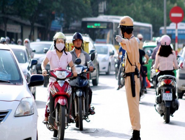 Bộ Công an thí điểm việc nộp phạt trực tuyến tại 5 tỉnh, thành phố